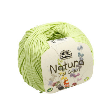 Pelote Natura en fil de coton verte pour aiguilles
